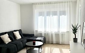 Rm Apartment - Stilvolle 63 Qm In Neu-Ulm